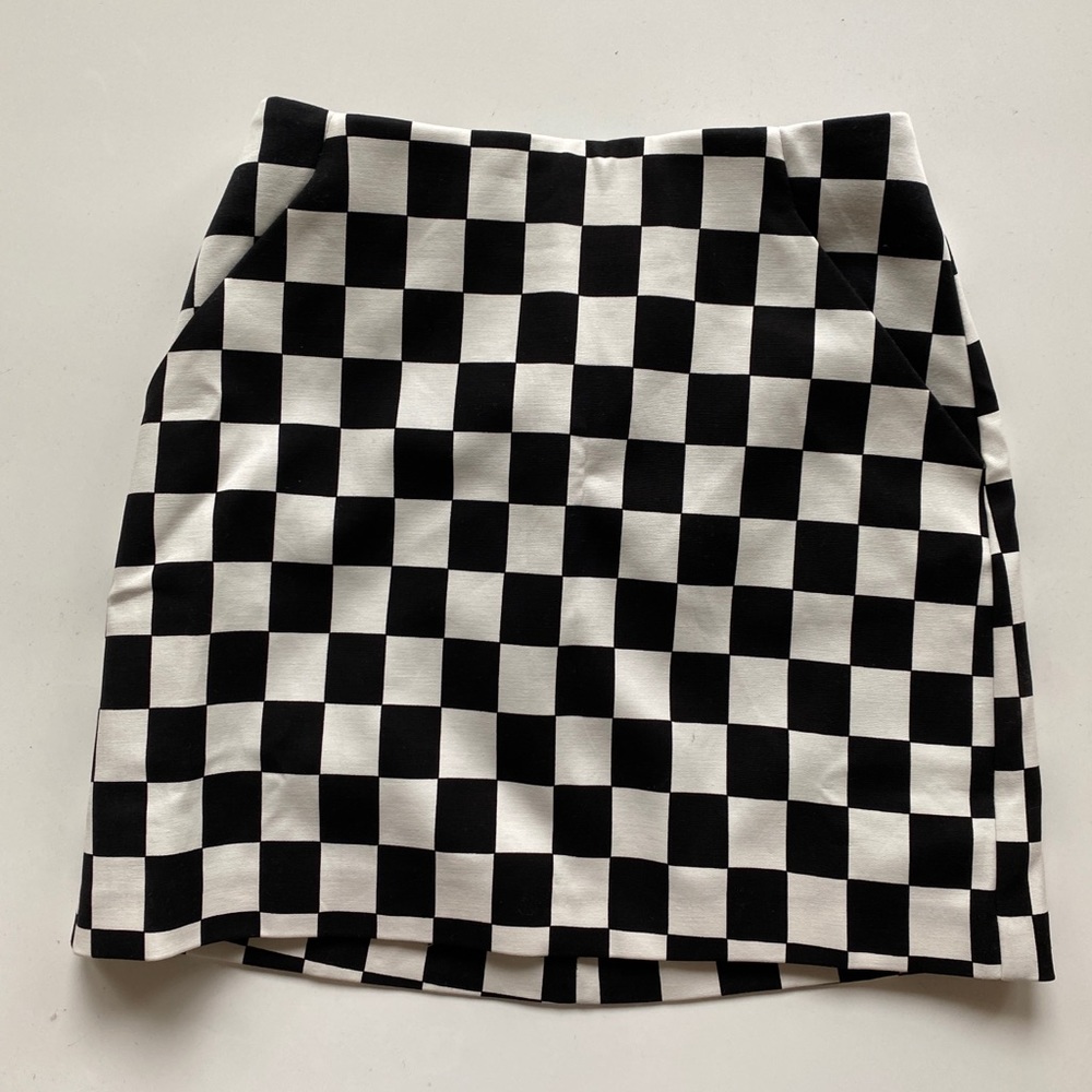 Checkerboard Print Mini Skirt